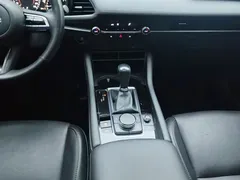 2022 Mazda 3 2.0L AT, белый — фото 16