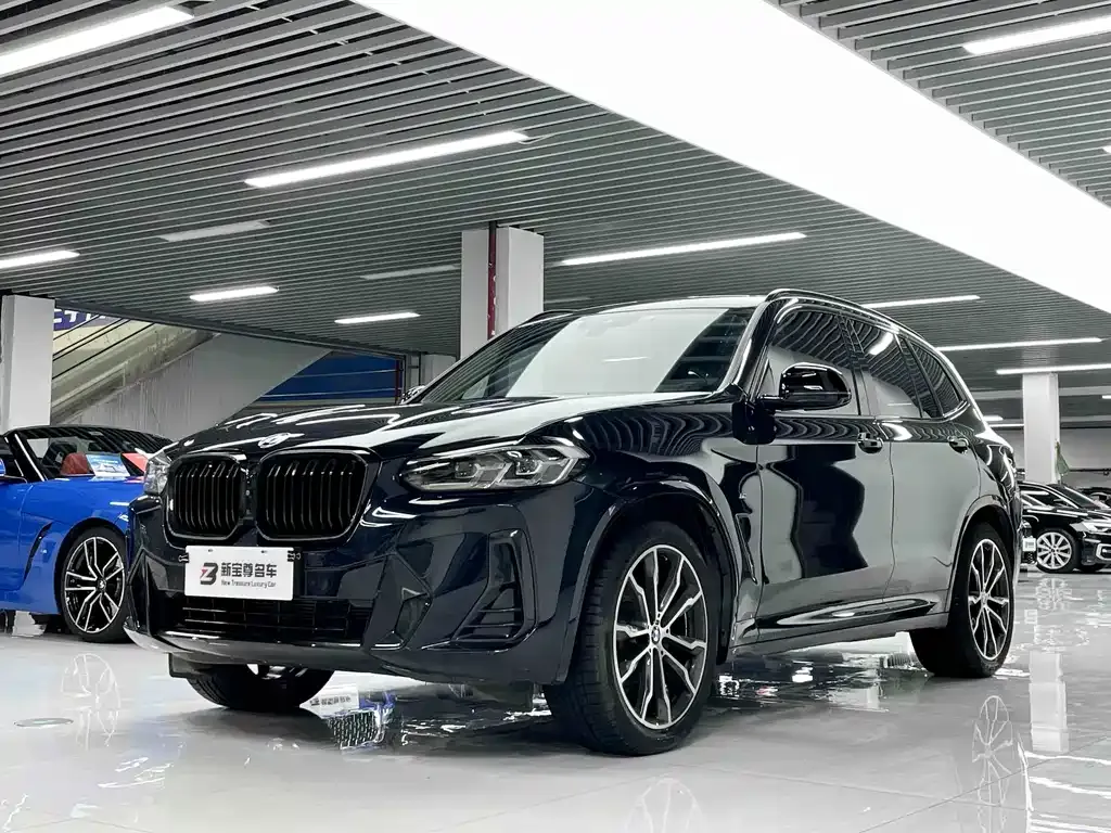 2022 BMW X3 Leading M Night Package