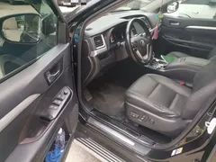 2021 Toyota Highlander 2.0T 4WD Luxury 7, чёрный — фото 17