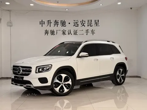 2023 Mercedes-Benz GLB 220 Fashion