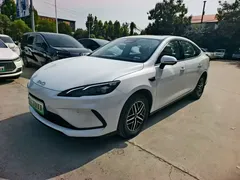 2025 BYD Seal 05 PHEV 120KM Smart Driving Flagship, белый — фото 3
