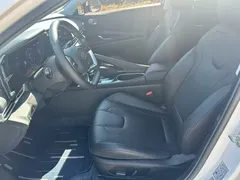 2021 Hyundai Elantra 1.5L CVT LUX Premium, белый — фото 5