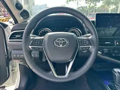 2023 Toyota Camry 2.0G Luxury, белый — фото 18