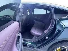 2026 Xiaomi SU7 RWD Standard, зелёный — фото 3