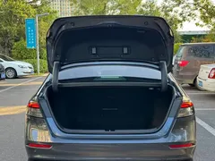 2022 Honda Accord 260TURBO Flagship — фото 19