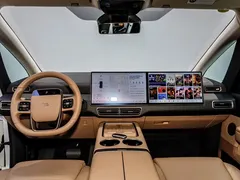 2025 Li Auto MEGA Ultra Smart Refresh, белый — фото 25