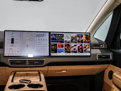 2025 Li Auto MEGA Ultra Smart Refresh, белый — фото 27