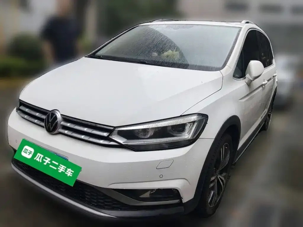 2021 Volkswagen Touran L 280TSI DSG Tuojie Edition 7-seat