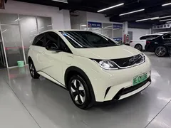 2025 BYD Dolphin 420km Freedom, белый — фото 3