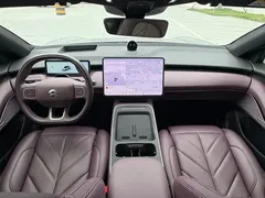 2025 Nio ET5T 100kWh Touring, белый — фото 12