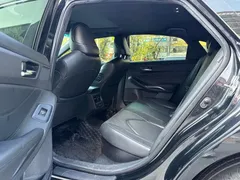 2019 Toyota Avalon Hybrid 2.5L Luxury, чёрный — фото 6