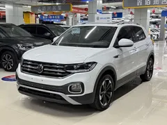 2021 Volkswagen Tacqua 1.5L AT, белый — фото 1