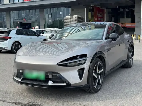 2025 Xiaomi YU7 4WD Pro