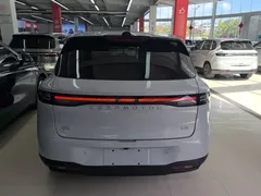 2025 Leapmotor B10 510 LiDAR — фото 6