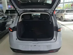 2025 Leapmotor B10 510 LiDAR — фото 19