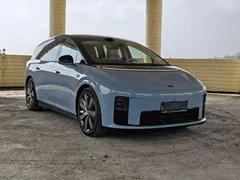 2025 Li Auto i8 Standard, синий — фото 2
