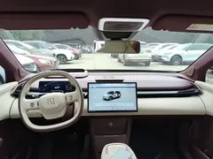 2023 Zeekr X RWD YOU 4-seat, белый — фото 10