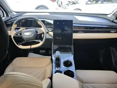 2023 Geely Atlas L 2.0TD DCT Premium, белый — фото 10