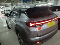 2021 Changan CS35 PLUS 1.4T DCT Luxury — фото 5