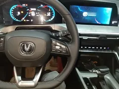 2021 Changan CS35 PLUS 1.4T DCT Luxury — фото 10
