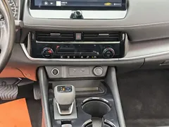 2021 Nissan X-Trail VC-Turbo 300 CVT 2WD Luxury, белый — фото 12