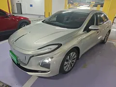 2024 Hongqi E-QM5 EV 610km Plus — фото 1