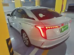 2024 Hongqi E-QM5 EV 610km Plus — фото 5