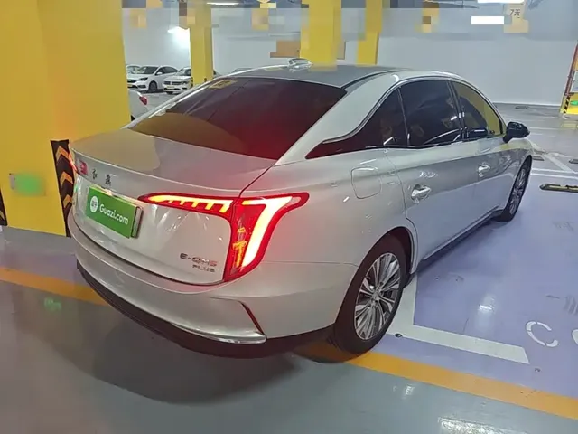 2024 Hongqi E-QM5 EV 610km Plus