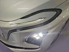 2024 Hongqi E-QM5 EV 610km Plus — фото 24