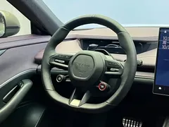 2024 Xiaomi SU7 RWD Long Range Smart Driving, зелёный — фото 19