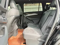 2023 Audi Q6 45 TFSI quattro Qiyun Light Feiqi Package, чёрный — фото 9