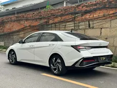 2022 Hyundai Elantra 1.5L CVT GLX Elite, белый — фото 7