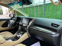 2021 Toyota Alphard Hybrid 2.5L Premium, чёрный — фото 11