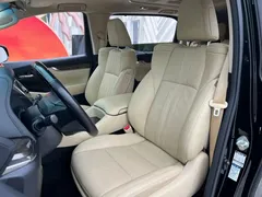 2021 Toyota Alphard Hybrid 2.5L Premium, чёрный — фото 27