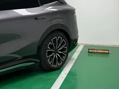 2026 Zeekr 7X 75kWh RWD MAX — фото 6