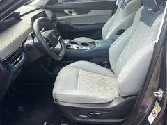 2022 Changan UNI-K iDD PHEV 130km 1.5T Premium — фото 4