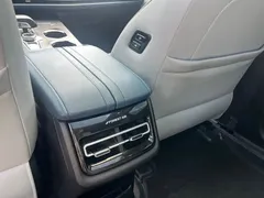 2022 Changan UNI-K iDD PHEV 130km 1.5T Premium — фото 18