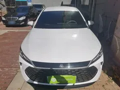 2025 BYD Qin PLUS DM-i PHEV Smart Driving 55km Leading, белый — фото 3