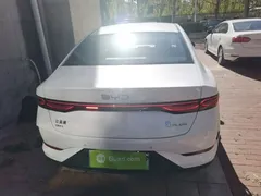 2025 BYD Qin PLUS DM-i PHEV Smart Driving 55km Leading, белый — фото 6