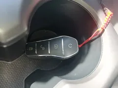 2025 BYD Qin PLUS DM-i PHEV Smart Driving 55km Leading, белый — фото 9