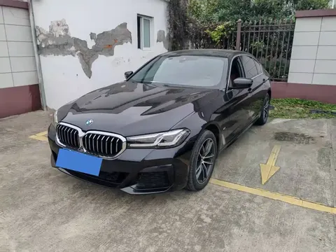 2022 BMW 5 Series 525Li M Sport Package