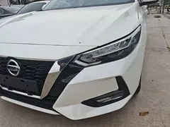 2022 Nissan Sylphy 1.6L XL CVT Enjoy, белый — фото 24
