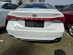 2022 Toyota Avalon 2.0L, белый — фото 15