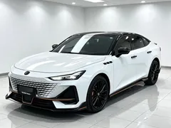 2023 Changan UNI-V 1.5T Sport, белый — фото 1
