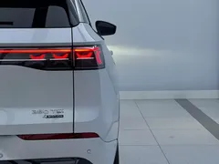 2023 Volkswagen Talagon 380TSI 4WD R-Line, белый — фото 6