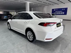 2021 Toyota Corolla 1.2T S-CVT Elite, белый — фото 6