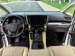 2021 Toyota Alphard Hybrid 2.5L Premium, белый — фото 10