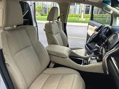 2021 Toyota Alphard Hybrid 2.5L Premium, белый — фото 34