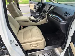 2021 Toyota Alphard Hybrid 2.5L Premium, белый — фото 35