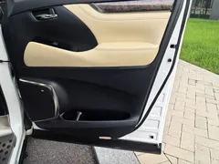 2021 Toyota Alphard Hybrid 2.5L Premium, белый — фото 36